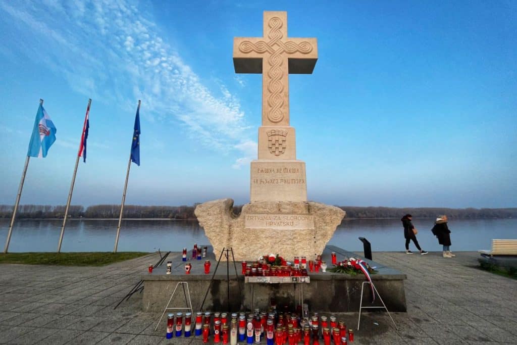 In the year 1775, he applied for the status of a civilian victim of war