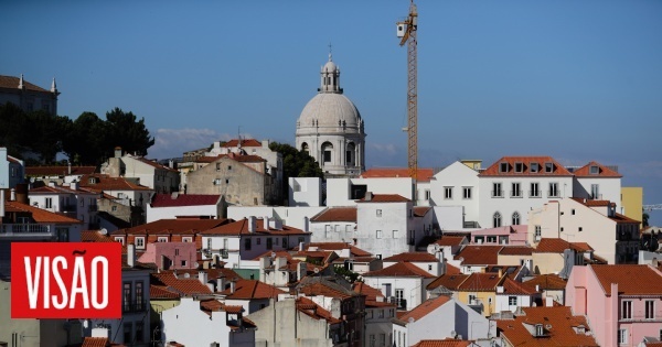 Overnight stays by Brazilians in Portugal soar 748% until July