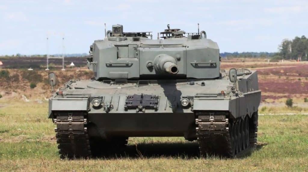 In December, the Czechs will receive Leopard 2A4s from Germany