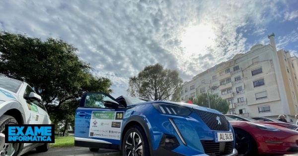 Contest winners: photograph the Peugeot e-2008 at the Eco Rally in Lisbon